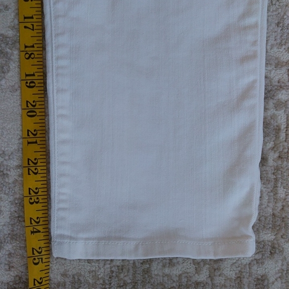 Talbots Curvy Slenderizing Jeans 6 White - Picture 16 of 16